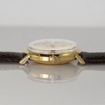  Bulova 14K Yellow Gold Vintage Bulova Auto Wristwatch