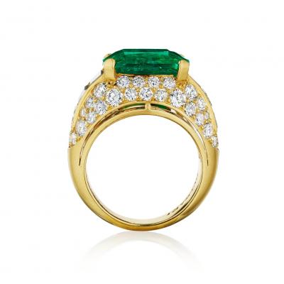  Bvlgari Bulgari Bulgari Trombino Colombian Emerald Ring