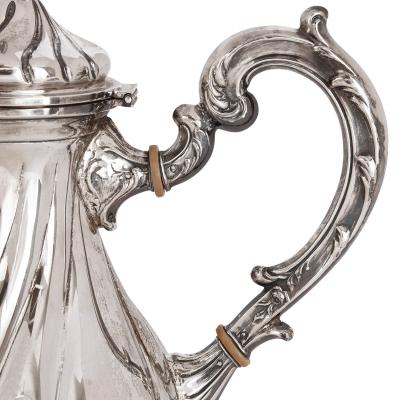  Camusso 20th century Peruvian silver tea and coffee set by Camusso