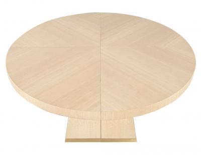  Carrocel Interiors Modern Round Extendable Oak Dining Table