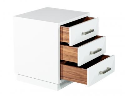  Carrocel Interiors Pair of Modern Nightstands in White by Carrocel