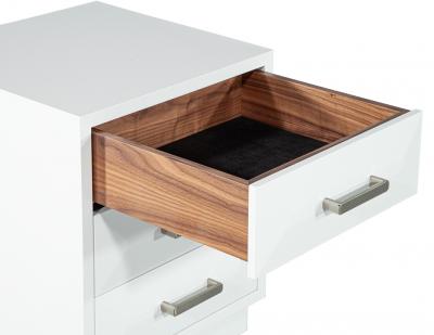  Carrocel Interiors Pair of Modern Nightstands in White by Carrocel