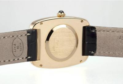  Cartier CARTIER LARGE SQUARE INCURVEE 18K GOLD WRISTWATCH CIRCA 1980S