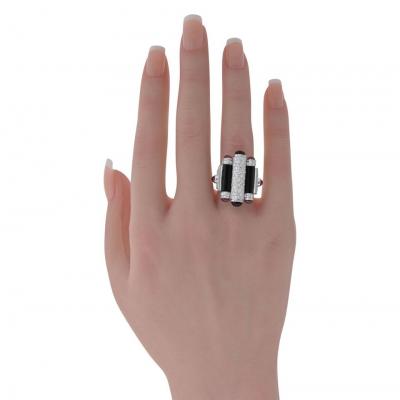  Cartier Cartier Rouleaux 18K White Gold Onyx Ruby And Diamond Ring