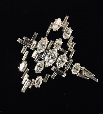 Cartier Cartier Signed Platinum Diamond Mid Century Comet Pin