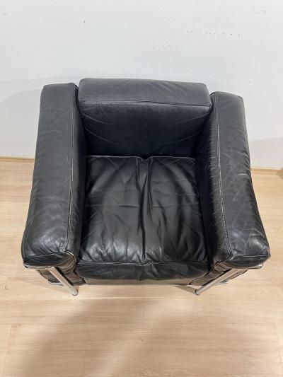  Cassina LC2 Armchair Chromed Steeltube and Black Leather Italy circa 1960s