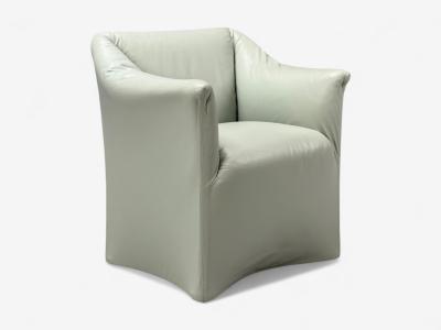  Cassina Mario Bellini Italian Modern Leather Four Model 684 Armchairs Italy 1980s