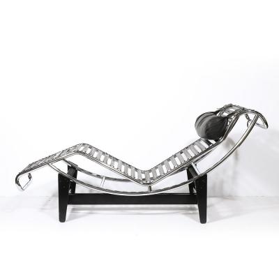 Cassina Mid Century Modernist Chaise Lounge Model LC 4 5559 by LeCorbusier for Cassina