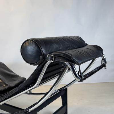  Cassina Original LC4 Lounge Chair by Le Corbusier and Charlotte Perriand for Cassina
