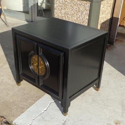  Century Furniture Pair of Century Furniture Chin Hua Nightstands