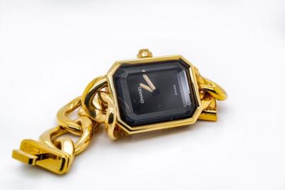  Chanel CHANEL PREMIER 18K YELLOW GOLD 1987 BLACK DIAL WATCH