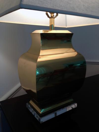  Chapman Manufacturing Company Pair Large Modern Geometrical Urn Shape Brass Lamps