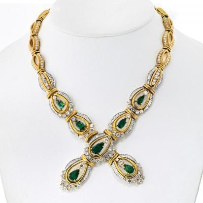  Chaumet Chaumet Emerald Platinum 18K YGDiamond And Green Emerald Ladies Necklace