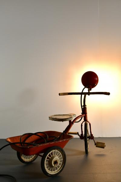  Chimera Watts Tricycle lamp