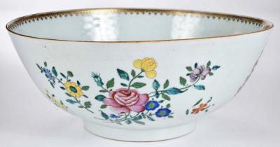  Chinese Porcelain Chinese Export Armorial Bowl Munro and Poyntz circa 1765