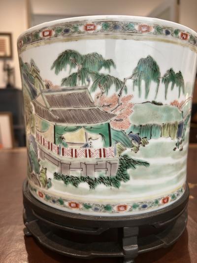  Chinese Porcelain Chinese Family Verte Porcelain Brushpot Qing Dynasty 