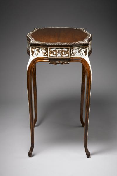  Collinson and Lock Finest Museum Standard Rosewood and Ivory Inlaid Occassional Center Table