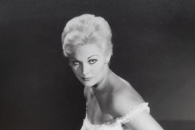  Columbia Pictures Kim Novak