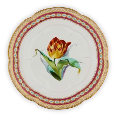  Copeland Set of three British porcelain plates with flowers by Copeland