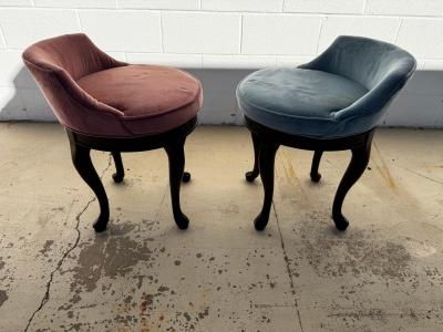  Cox Manufacturing Queen Anne Style Swivel Vanity Stool By Cox Manufacturing 2 available 