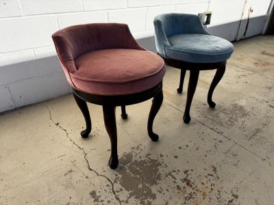  Cox Manufacturing Queen Anne Style Swivel Vanity Stool By Cox Manufacturing 2 available 