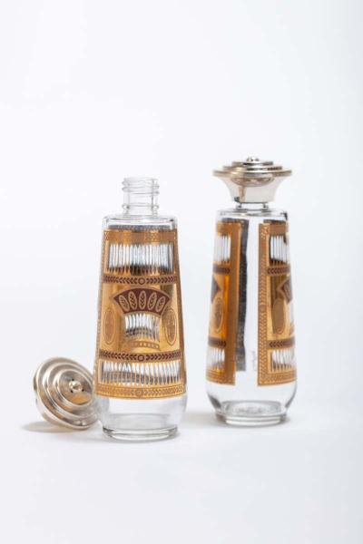  Culver Ltd Hollywood Regency Style Culver 22 Karat Gold Salt and Pepper Shakers