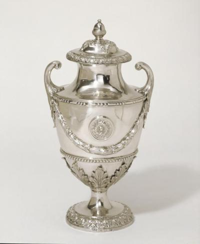  Daniel Smith and Robert Sharp Robert Adam George III Silver Gilt Vase by Daniel Smith and Robert Sharp London