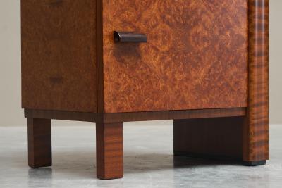  De Coene Fr res A Pair of De Coene Fr res Art Deco Nightstands in Thuya Veneer Belgium 1930s