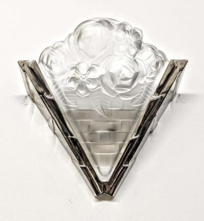  Degu Pair of French Art Deco Flower Wall Sconces Signed by Degue