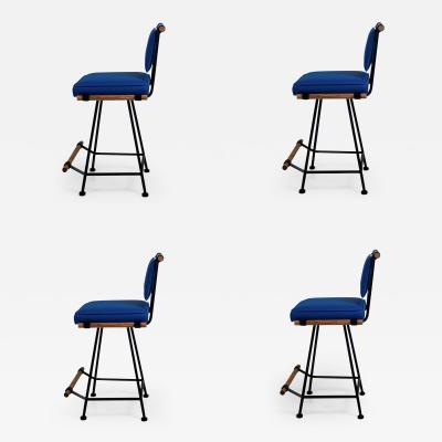  Design Fr res Set of 4 Los Feliz Swiveling Counter Stools by Design Fr res