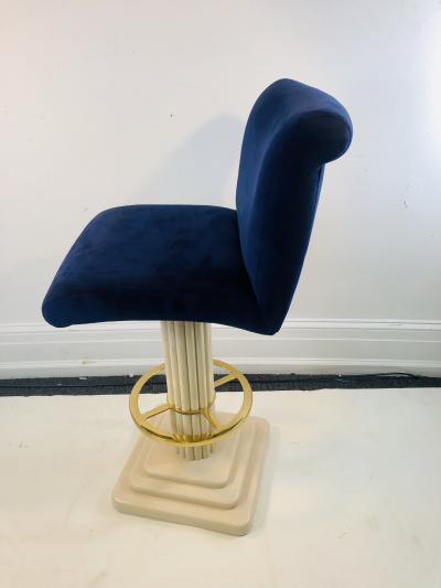  Designs for Leisure Ltd SET OF FOUR MODERN COLUMN AND BRASS BAR STOOLS