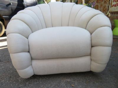  Directional Stunning Pair of Directional Crescent Tufted Swivel Lounge Chair Midcentury