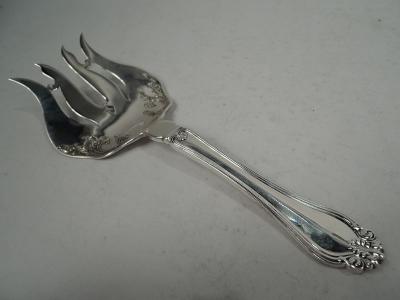  Dominick Haff Dominick Haff Century American Sterling Silver Fish Serving Pair