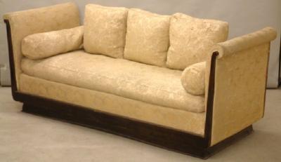  Dominique Dominique Meridian Daybed or Sofa