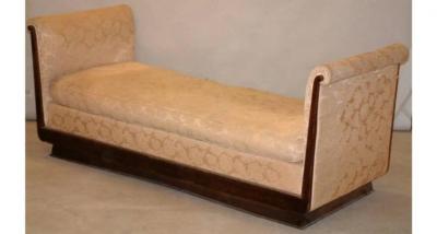  Dominique Dominique Meridian Daybed or Sofa