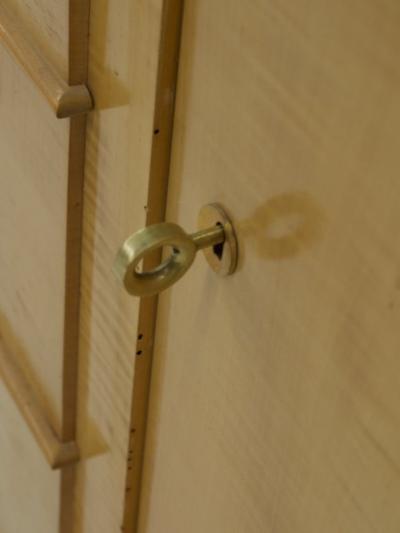 Dominique Dominique chest of drawers