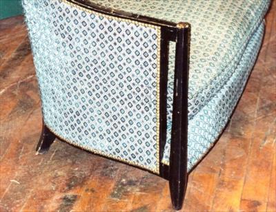  Dominique Dominique settee