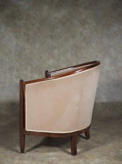  Dominique Dominique single round backed club chair