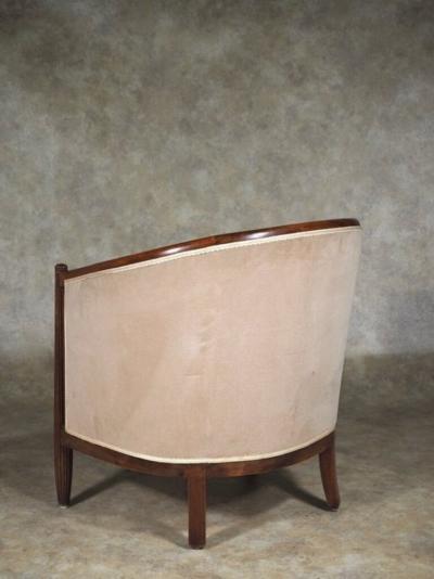  Dominique Dominique single round backed club chair