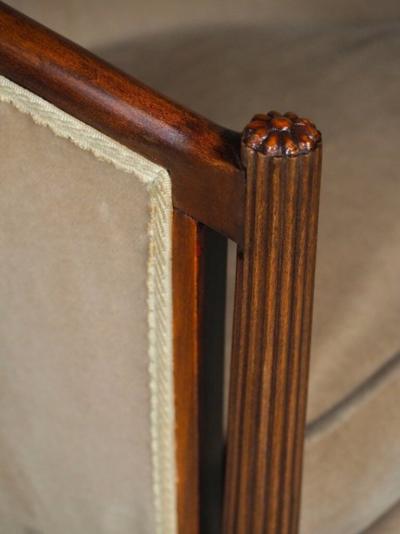  Dominique Dominique single round backed club chair