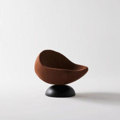  Domus Design Gloves Armchair
