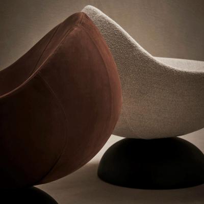  Domus Design Gloves Armchair