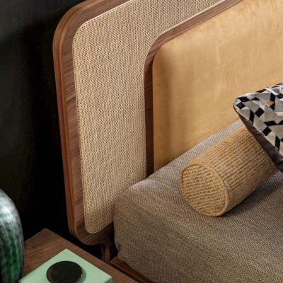  Domus Design Shanghai Bed