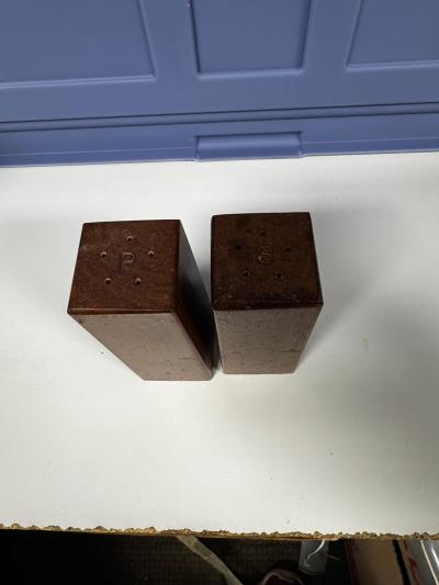  Don S Shoemaker Don Shoemaker Style Rosewood Salt and Pepper Shakers