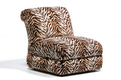  Donghia Pair of Large Donghia Slipper Chairs Newly Upholstered in Ivory Tiger Velvet