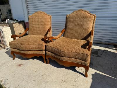 Drexel Drexel Heritage Furniture Pair of Drexel Heritage Oversized Fully Upholstered Bergeres w Ottoman