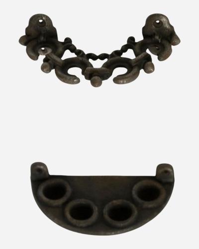  Ducel Foundry Rare set of cast iron stable accessories for four horses France circa 1870