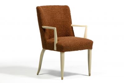  Dunbar Dunbar Set of 10 Dining Chairs with Bleached Mahogany Frames Cocoa Boucl 