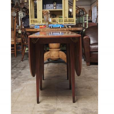  Dunbar Edward Wormley Dunbar Oval Table