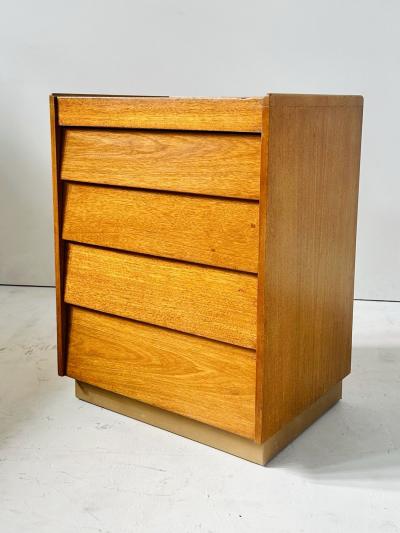  Dunbar Edward Wormley for Dunbar Nightstand 1960